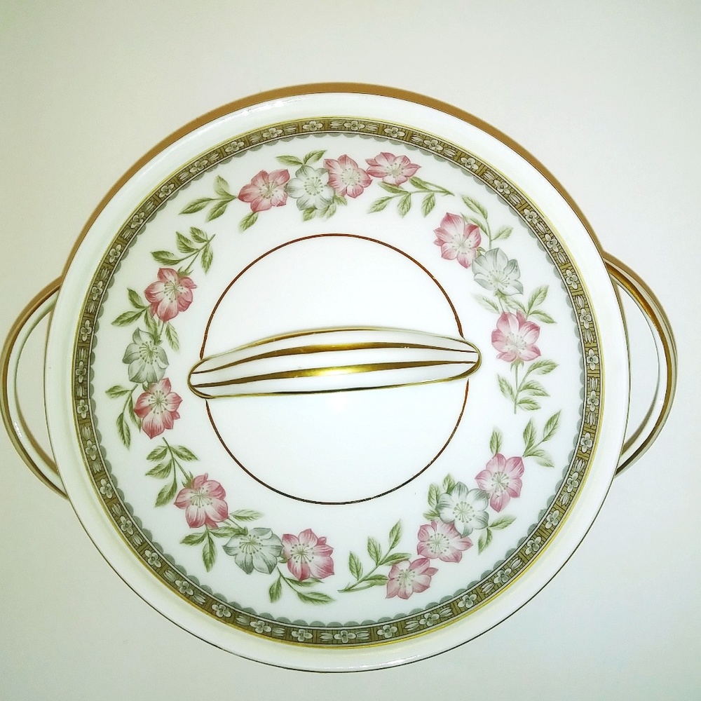 Noritake China Sugar bowl pink, light gray flowers